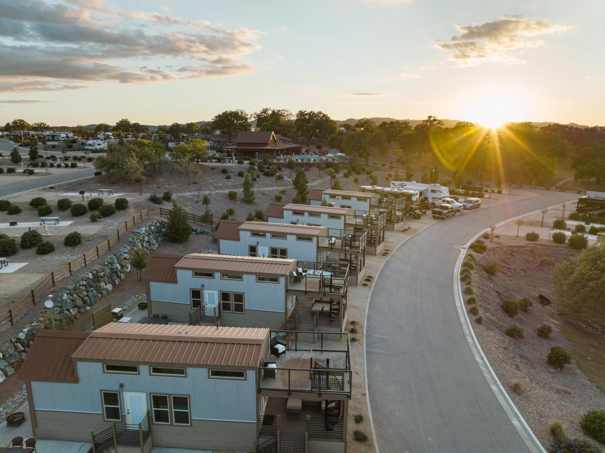 Отель Sun Outdoors Пасо Роблс Экстерьер фото
